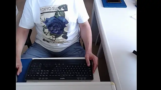 Snapshot of dutchpornking chatting on June 9, 2026, 6:36 am dutchpornking online show from June 9, 2026, 6:36 am