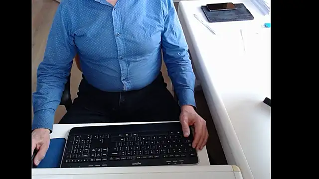 Snapshot of dutchpornking chatting on March 22, 2026, 8:05 am dutchpornking online show from March 22, 2026, 8:05 am