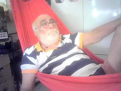 paturi01 online show from October 30, 2025, 4:37 pm