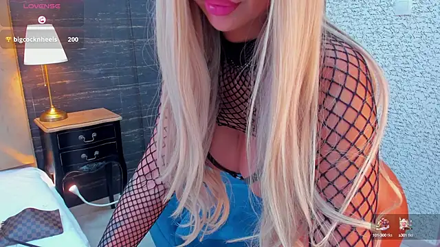 Snapshot of MelanieLexxx chatting on December 26, 2024, 7:38 pm MelanieLexxx online show from December 26, 2024, 7:38 pm