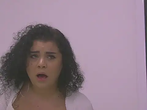 Snapshot of BustyMadison chatting on November 14, 2025, 7:45 am BustyMadison online show from November 14, 2025, 7:45 am