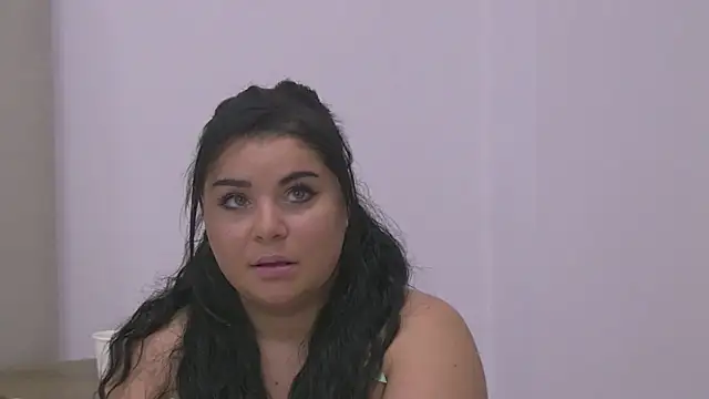 Snapshot of BustyMadison chatting on October 14, 2025, 6:25 am BustyMadison online show from October 14, 2025, 6:25 am