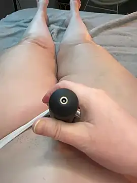 bigirl1979 online show from January 22, 2025, 4:44 pm
