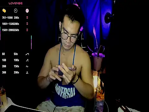 000batman000 online show from February 6, 2026, 1:29 pm