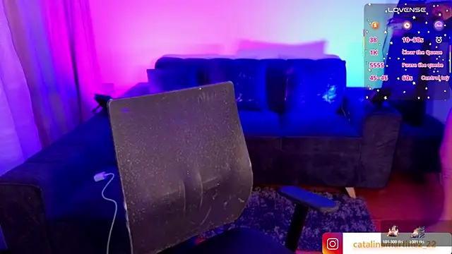 Snapshot of Catalinaa_martinez chatting on December 16, 2025, 11:42 pm Catalinaa martinez online show from December 16, 2025, 11:42 pm