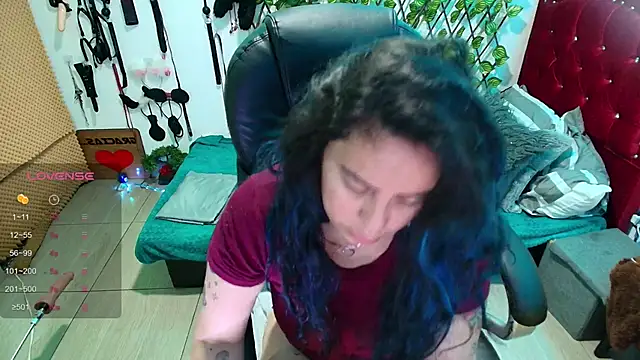 elektra 32 online show from November 2, 2025, 9:20 pm