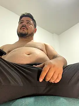 oso dirty  online show from November 20, 2025, 6:19 pm