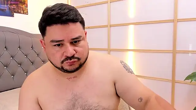 Snapshot of oso_dirty_ chatting on May 31, 2026, 6:02 pm oso dirty online show from May 31, 2026, 6:02 pm