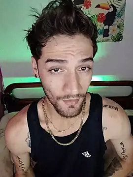 iamxandertv online show from November 12, 2025, 6:01 pm