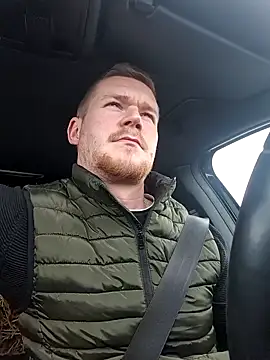 Playbunniboy online show from February 5, 2026, 1:29 pm