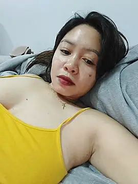 Snapshot of MissKitty31 chatting on June 30, 2026, 7:19 am MissKitty31 online show from June 30, 2026, 7:19 am