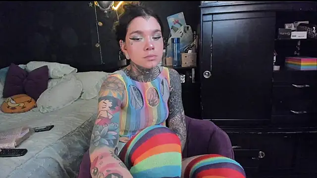 Lilmarieee online show from September 24, 2025, 8:26 pm