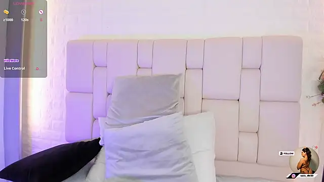 Snapshot of nataly_clark_ chatting on March 7, 2025, 1:42 am nataly clark online show from March 7, 2025, 1:42 am