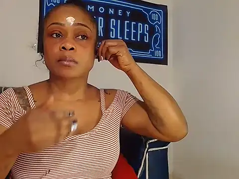 Snapshot of alexiaao9 chatting on July 21, 2026, 1:41 am alexiaao9 online show from July 21, 2026, 1:41 am