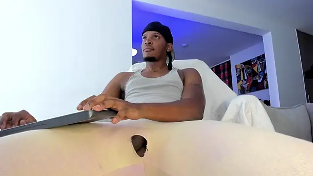 Snapshot of Harry_Jasoon chatting on March 21, 2026, 5:28 pm Harry Jasoon online show from March 21, 2026, 5:28 pm