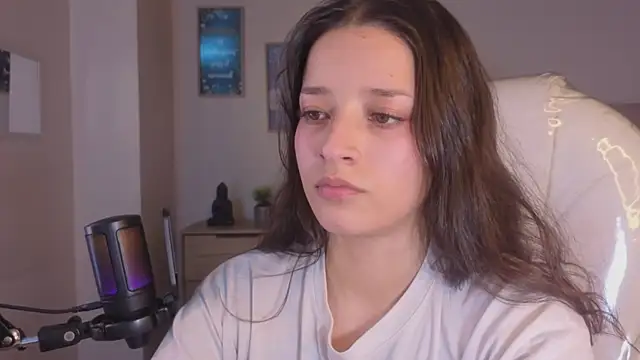 Amaia Daniells online show from January 12, 2026, 4:19 am