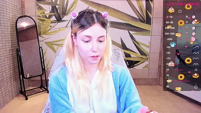 Snapshot of fleximona chatting on January 17, 2026, 8:07 am fleximona online show from January 17, 2026, 8:07 am