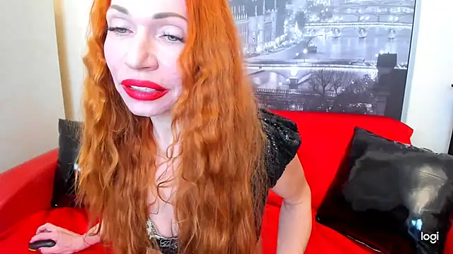 Snapshot of softlysoftlyasbeauty chatting on March 26, 2026, 3:43 pm softlysoftlyasbeauty online show from March 26, 2026, 3:43 pm