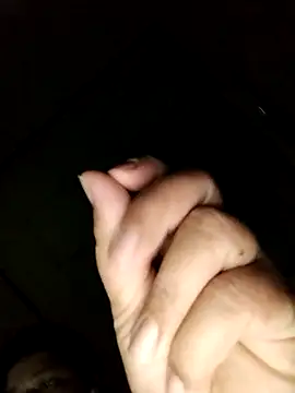 Snapshot of Annerae chatting on September 16, 2025, 3:35 pm Annerae online show from September 16, 2025, 3:35 pm