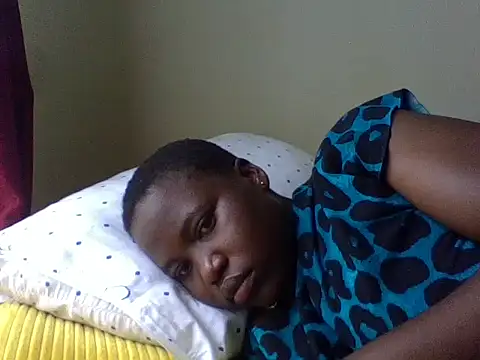 Snapshot of cute-marianna chatting on October 27, 2025, 11:00 am cute-marianna online show from October 27, 2025, 11:00 am