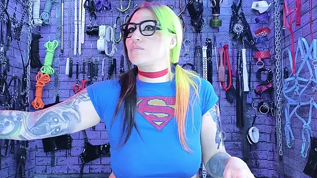 PANDORANEZZ online show from February 23, 2026, 9:15 pm