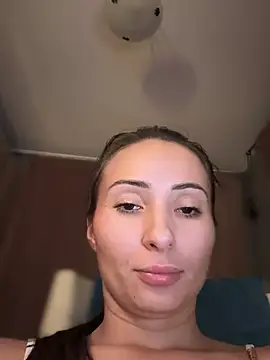 YOUR-KARINA online show from February 16, 2025, 5:48 am