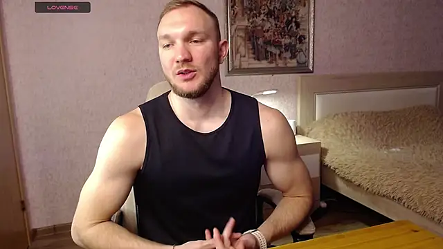 Snapshot of Toress1 chatting on March 11, 2026, 11:04 am Toress1 online show from March 11, 2026, 11:04 am