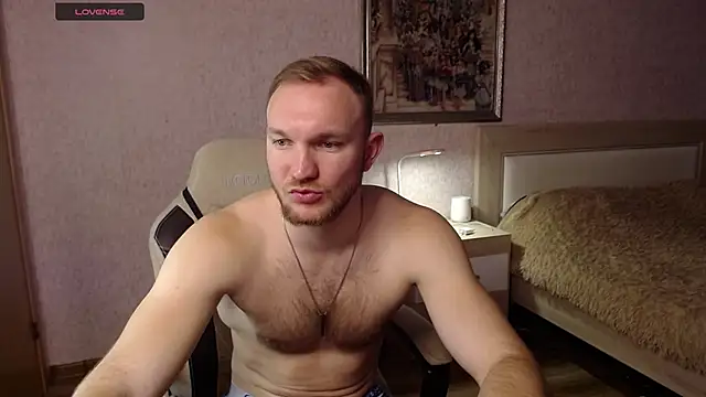 Snapshot of Toress1 chatting on March 10, 2026, 2:10 pm Toress1 online show from March 10, 2026, 2:10 pm