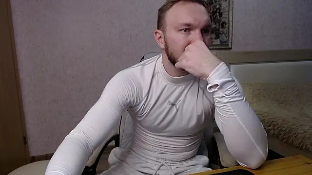 Snapshot of Toress1 chatting on February 12, 2026, 2:17 pm Toress1 online show from February 12, 2026, 2:17 pm