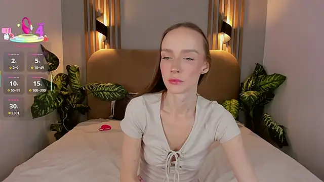 Snapshot of Kira_Quinn chatting on November 10, 2025, 6:51 am Kira Quinn online show from November 10, 2025, 6:51 am