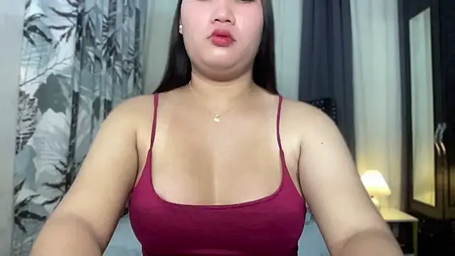 Snapshot of Miss_Deliciousness chatting on November 4, 2025, 4:11 pm Miss Deliciousness online show from November 4, 2025, 4:11 pm