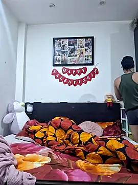 Snapshot of GYMBOY0071 chatting on October 17, 2025, 1:46 pm GYMBOY0071 online show from October 17, 2025, 1:46 pm