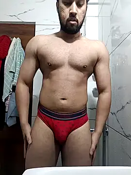 Snapshot of GYMBOY0071 chatting on December 2, 2024, 7:00 pm GYMBOY0071 online show from December 2, 2024, 7:00 pm