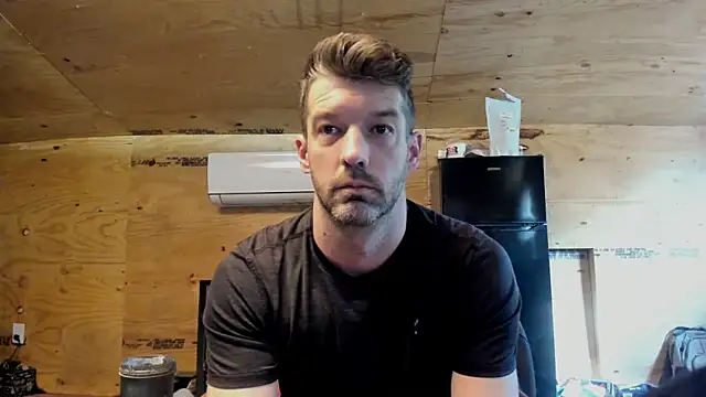 Kenny Kyle online show from November 9, 2025, 3:16 pm