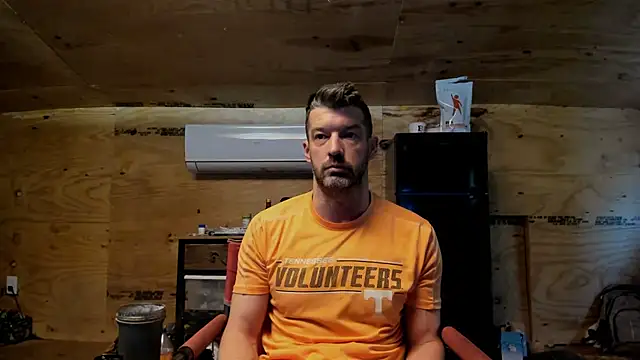 Kenny Kyle online show from October 26, 2025, 1:33 pm