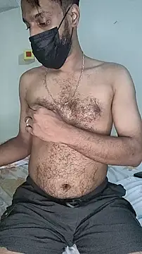 FearingForm online show from November 8, 2025, 9:29 pm