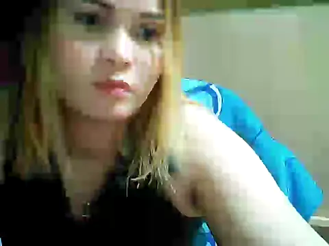 ashlylove25 online show from October 4, 2025, 11:06 pm