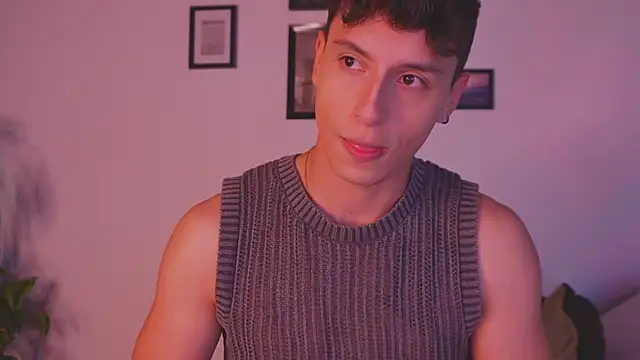 Snapshot of I_Gabriel chatting on February 17, 2026, 6:11 am I Gabriel online show from February 17, 2026, 6:11 am