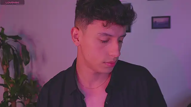 Snapshot of I_Gabriel chatting on February 25, 2026, 4:45 am I Gabriel online show from February 25, 2026, 4:45 am