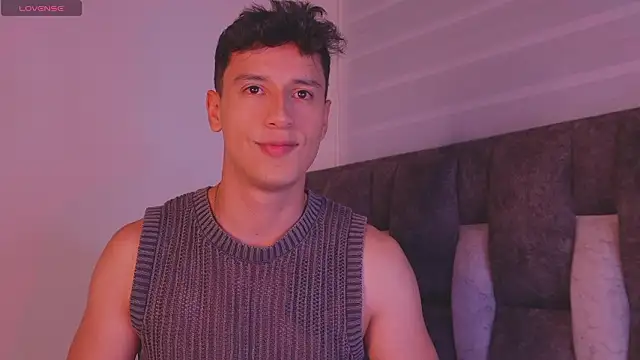 Snapshot of I_Gabriel chatting on March 5, 2026, 7:49 am I Gabriel online show from March 5, 2026, 7:49 am