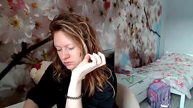 ConnieDaw online show from January 18, 2025, 8:10 am