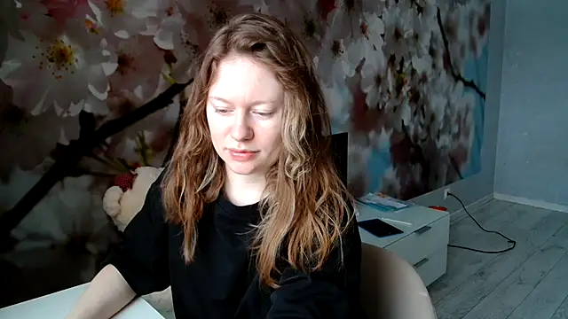 ConnieDaw online show from January 24, 2025, 5:42 am