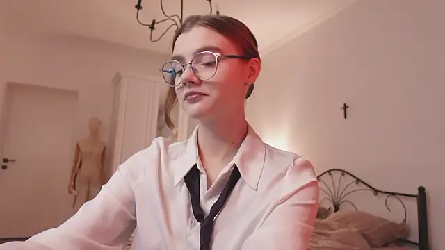 Snapshot of allotropp chatting on February 7, 2026, 6:27 pm allotropp online show from February 7, 2026, 6:27 pm