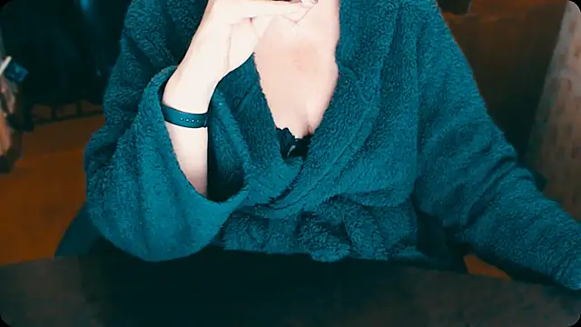 AlisaHot55 online show from November 28, 2025, 1:55 pm