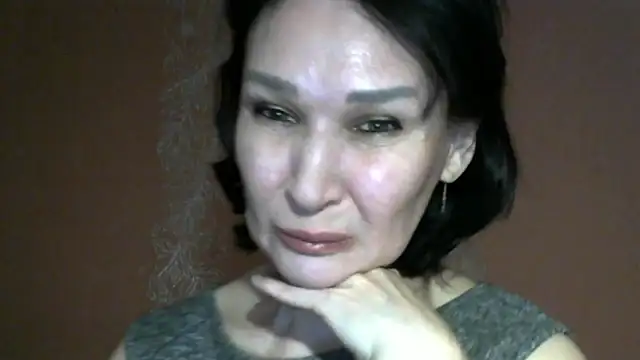 Snapshot of PrettyAndWild chatting on June 12, 2026, 3:10 pm PrettyAndWild online show from June 12, 2026, 3:10 pm