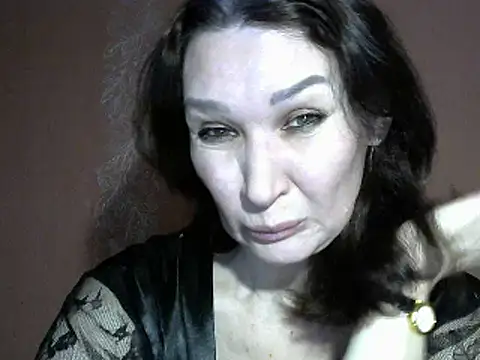 PrettyAndWild online show from February 20, 2025, 4:47 pm