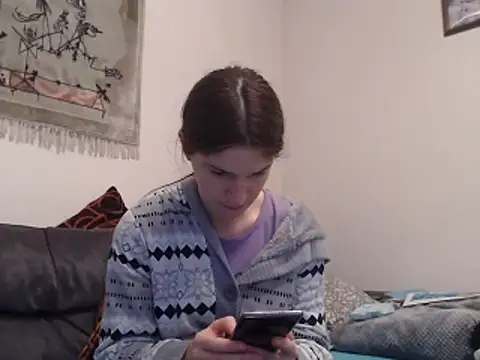 Snapshot of Geile-Luna chatting on February 13, 2025, 5:54 pm Geile-Luna online show from February 13, 2025, 5:54 pm