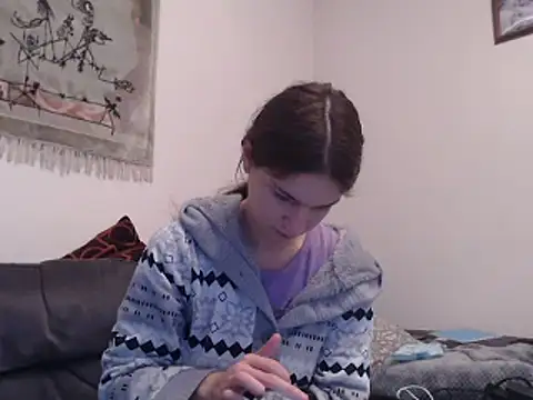 Snapshot of Geile-Luna chatting on February 15, 2025, 8:45 pm Geile-Luna online show from February 15, 2025, 8:45 pm