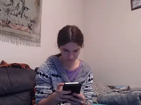 Snapshot of Geile-Luna chatting on February 12, 2025, 9:11 pm Geile-Luna online show from February 12, 2025, 9:11 pm