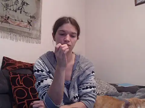 Snapshot of Geile-Luna chatting on February 11, 2025, 9:14 pm Geile-Luna online show from February 11, 2025, 9:14 pm